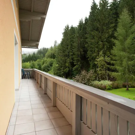 Chalet Cozy Chalet With Sauna In Zell Am See, Salzburg